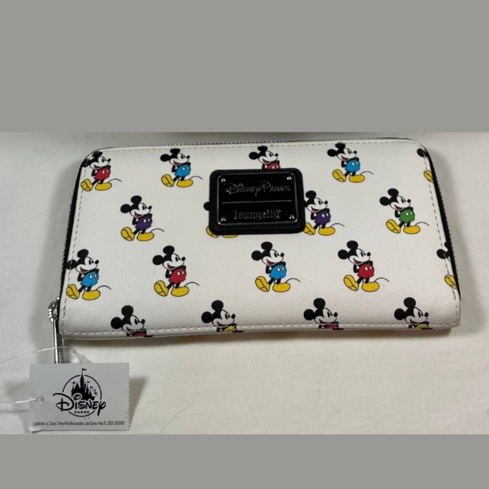 LOUNGEFLY Allover Classic Standing Mickey Wallet